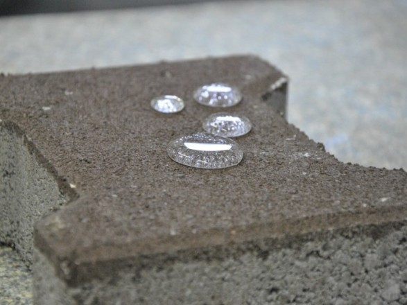 Vzdrževanje betonskih tlakovcev