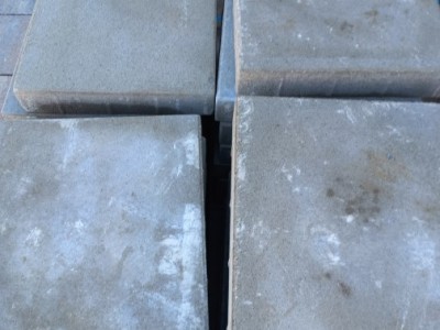 BETONSKA PLOŠČA 40X60/8 - cementno siva